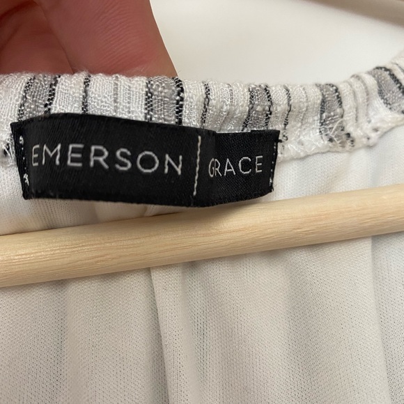 Cute summer halter dress - Picture 3 of 5